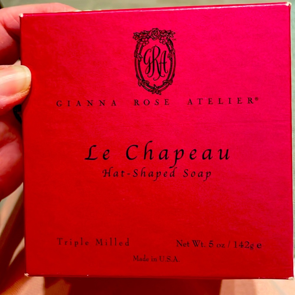 Gianna rose atelierer chapeau soap. New